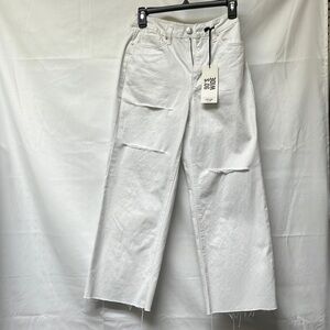 REFUGE Denim 90’s wide jeans.